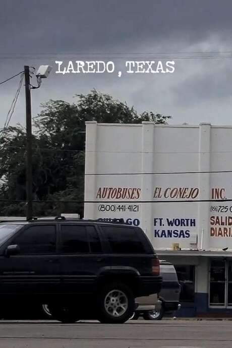    Sam trains Juan for his first day at his new job - fixing pay phones in the border town of Laredo, Texas. However, tensions boil when Sam suspects that Juan is undocumented.  